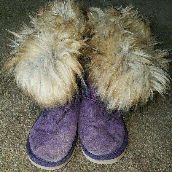 Kids purple and fur boots size 3 - Picture 2 of 3